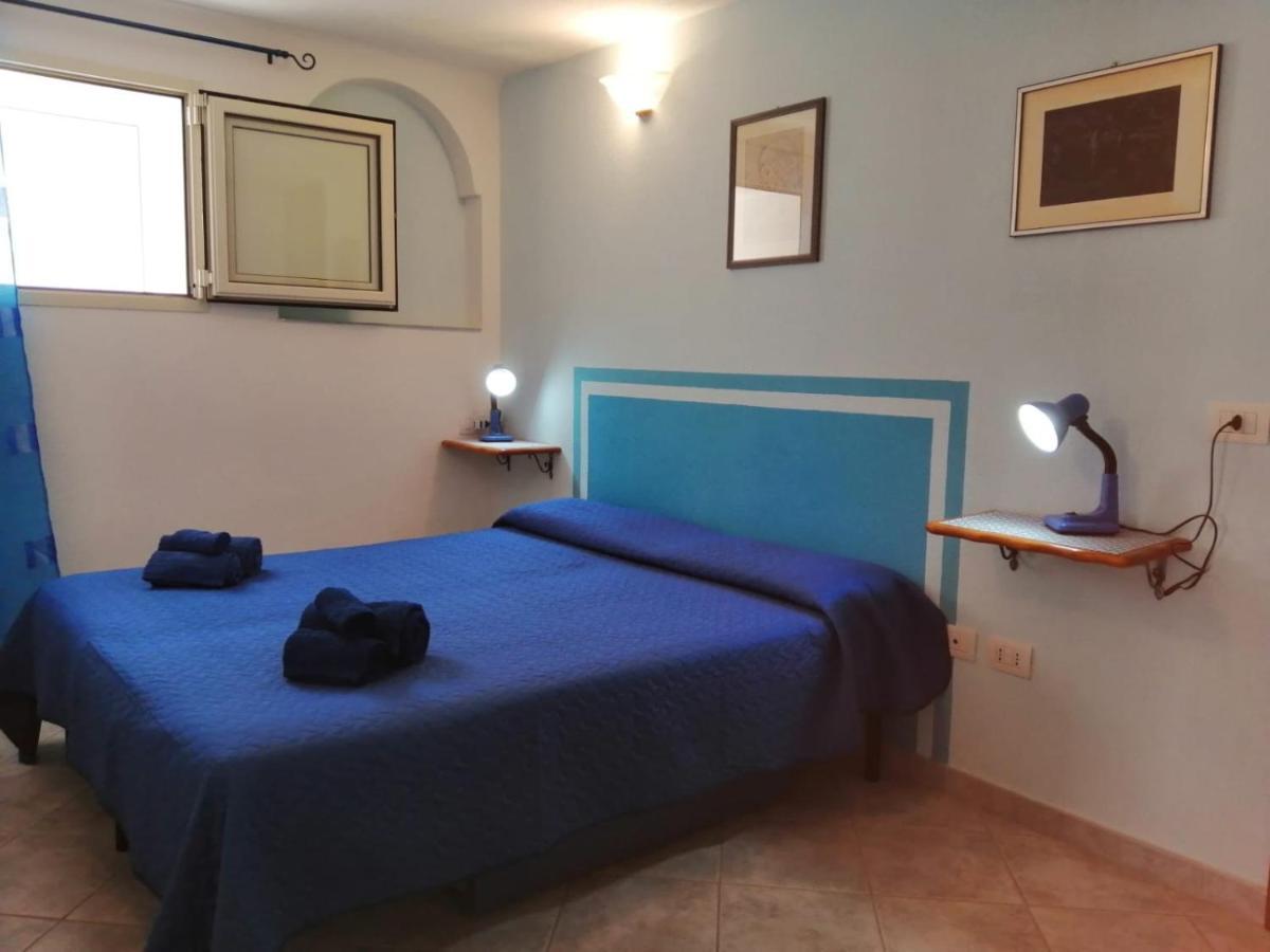 Appartamenti Le Conchiglie E Le Stelle Marine Cala Gonone Kültér fotó