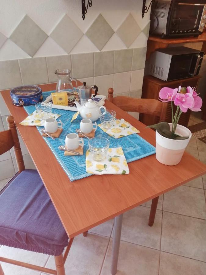Appartamenti Le Conchiglie E Le Stelle Marine Cala Gonone Kültér fotó