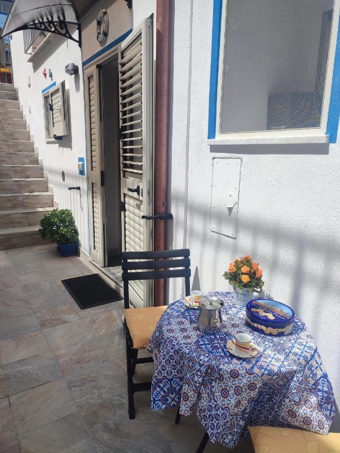 Appartamenti Le Conchiglie E Le Stelle Marine Cala Gonone Kültér fotó