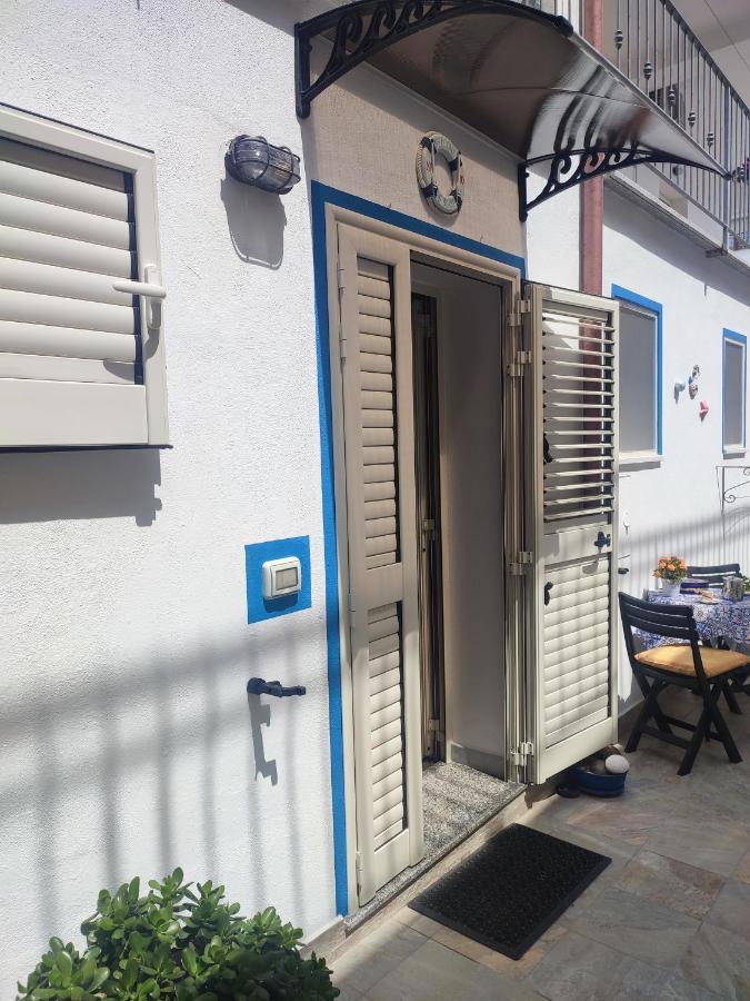Appartamenti Le Conchiglie E Le Stelle Marine Cala Gonone Kültér fotó